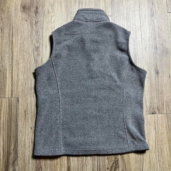 Women’s Patagonia Better Sweater Vest (Large) - Picture 3 of 4